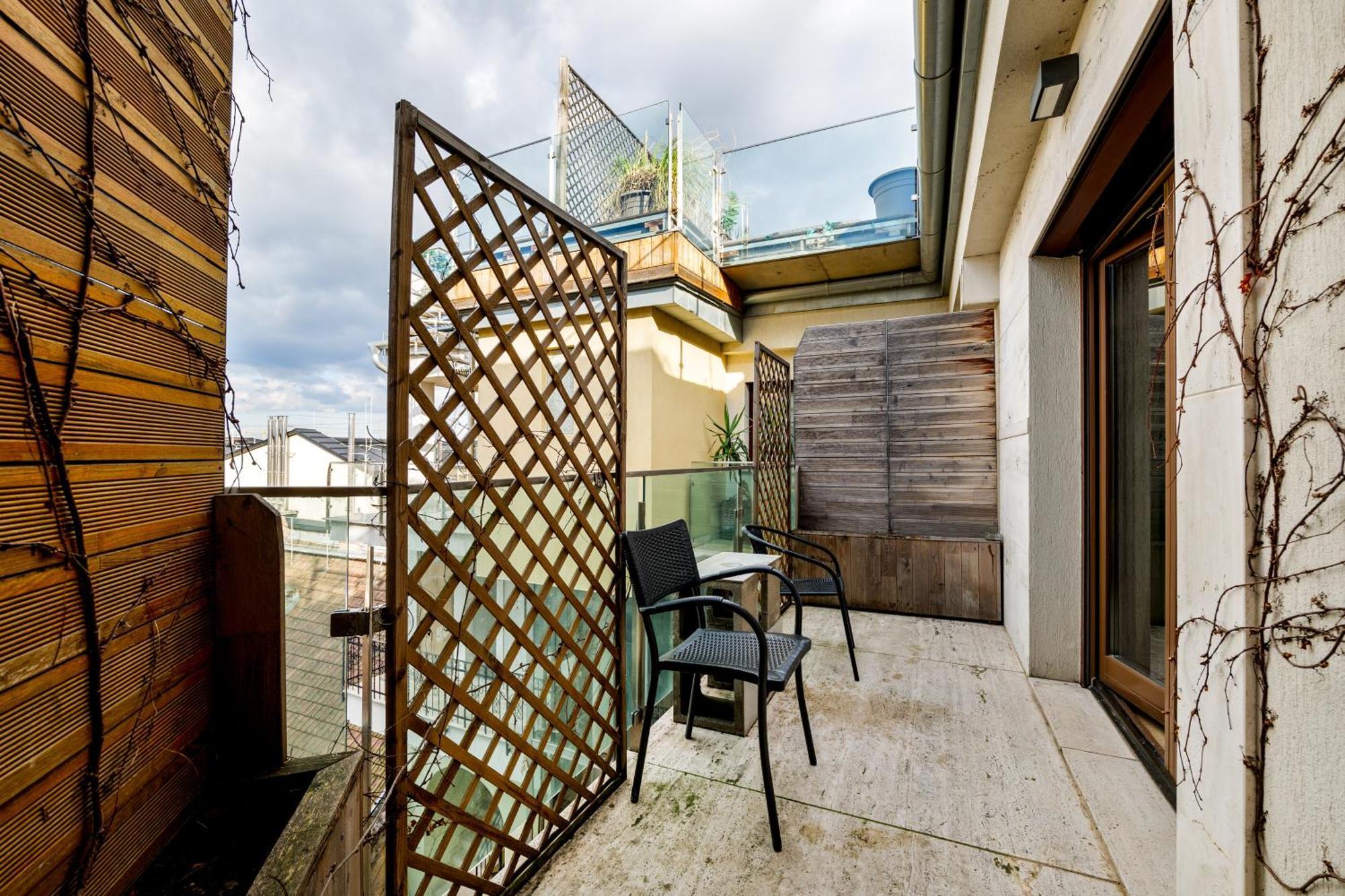 3Bedroom Triplex Rooftop Apartment บูดาเปสต์ ภายนอก รูปภาพ